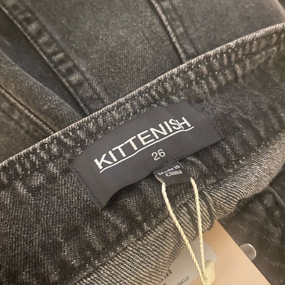 Kittenish black loose fitting denim - Picture 3 of 5